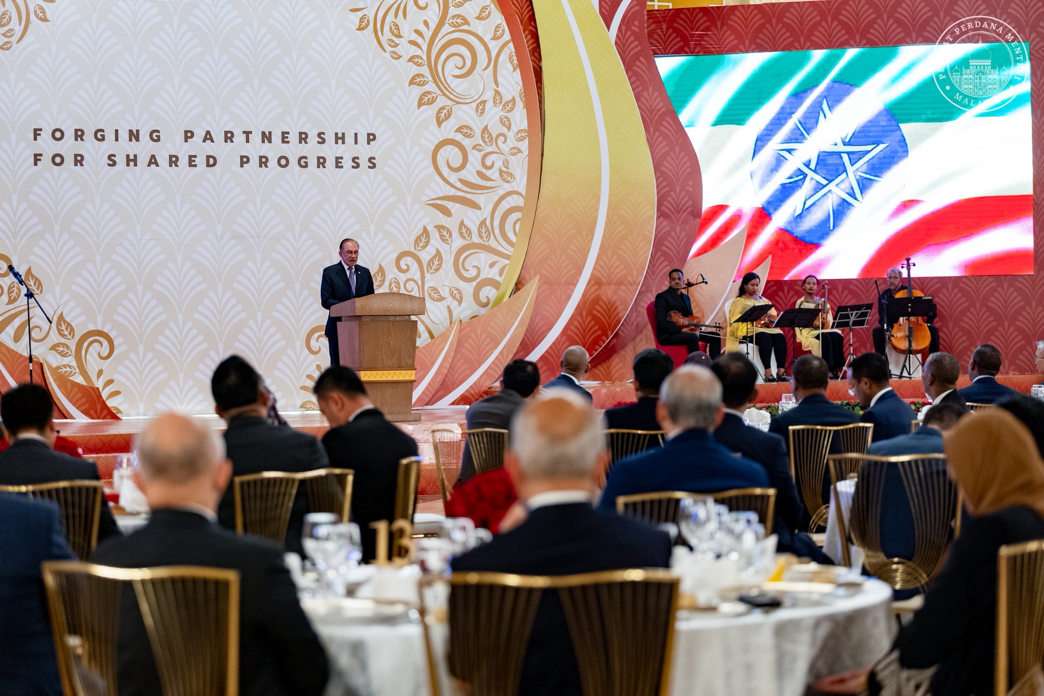 安华首访埃之行富有成效  携手推普世价值人道关怀