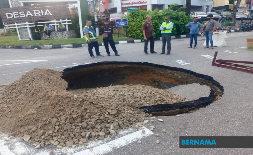 பினாங்கில் நிலம் உள்வாங்கிய சம்பவம்