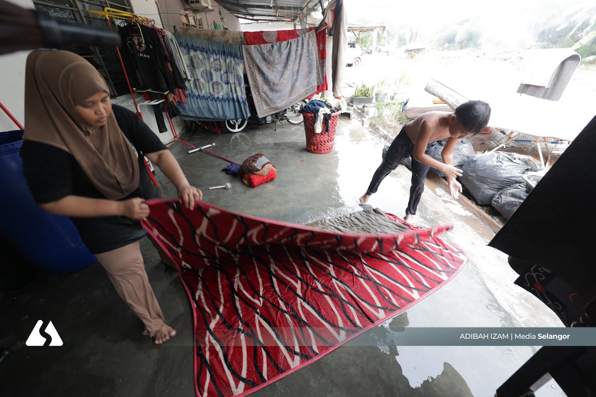 "Tiada ribut, tiba-tiba air laut masuk rumah jam 5 pagi"