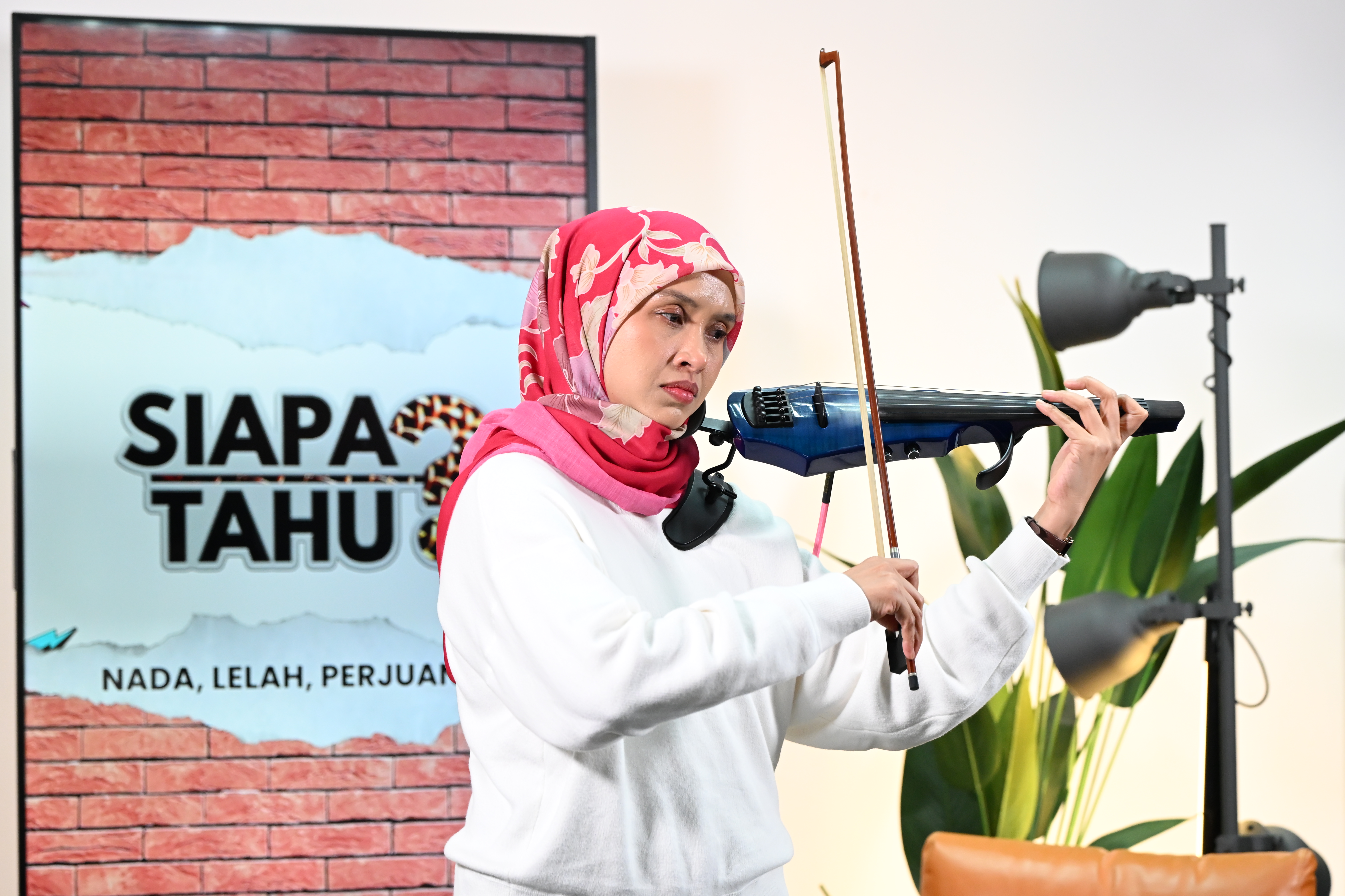 Realiti pahit penggesek biola bergelar anak seni