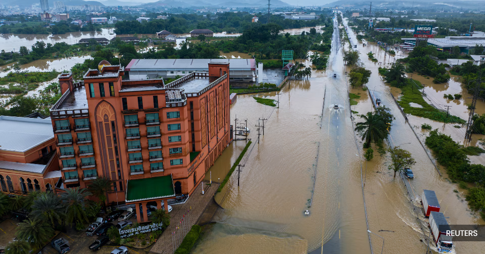 Southern Thailand remain flooded as authorities ramp up relief efforts