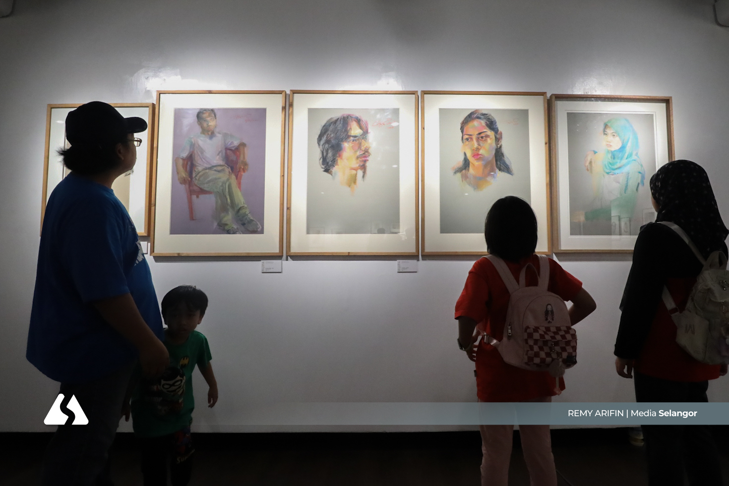 Hasil jualan karya di Bazar Seni Amal Harapan disalur bantu ibu tunggal