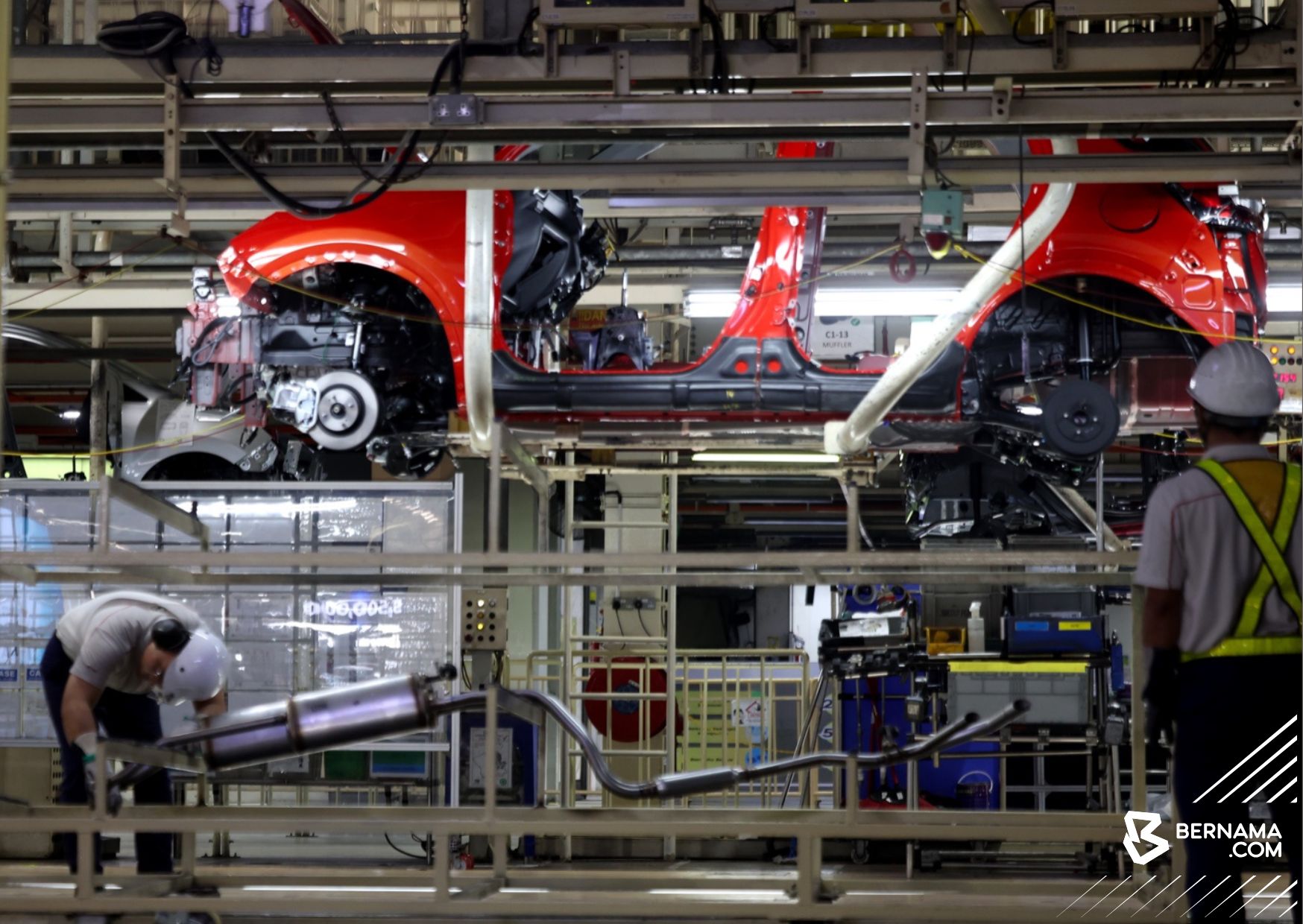 Perodua lancar kenderaan elektrik mampu milik hujung bulan ini - PM