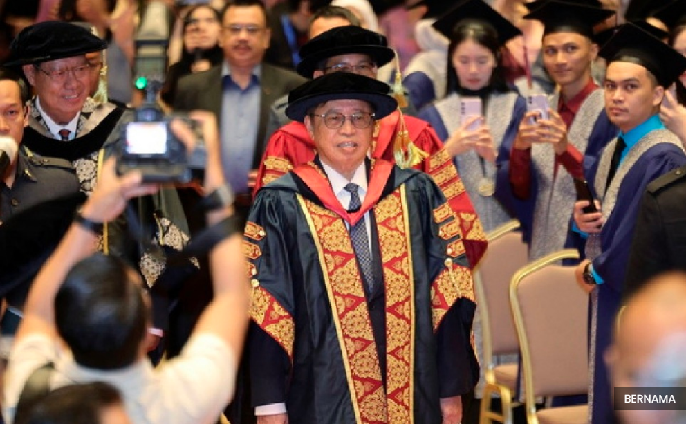 获日本政府授予“旭日金银章”  阿邦佐哈里：砂州政策获国际认可