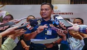 சென்யார் புயல்; நாடு முழுவதும் 49 மரங்கள் சாய்ந்தாக மலேசிய JBPM தகவல்