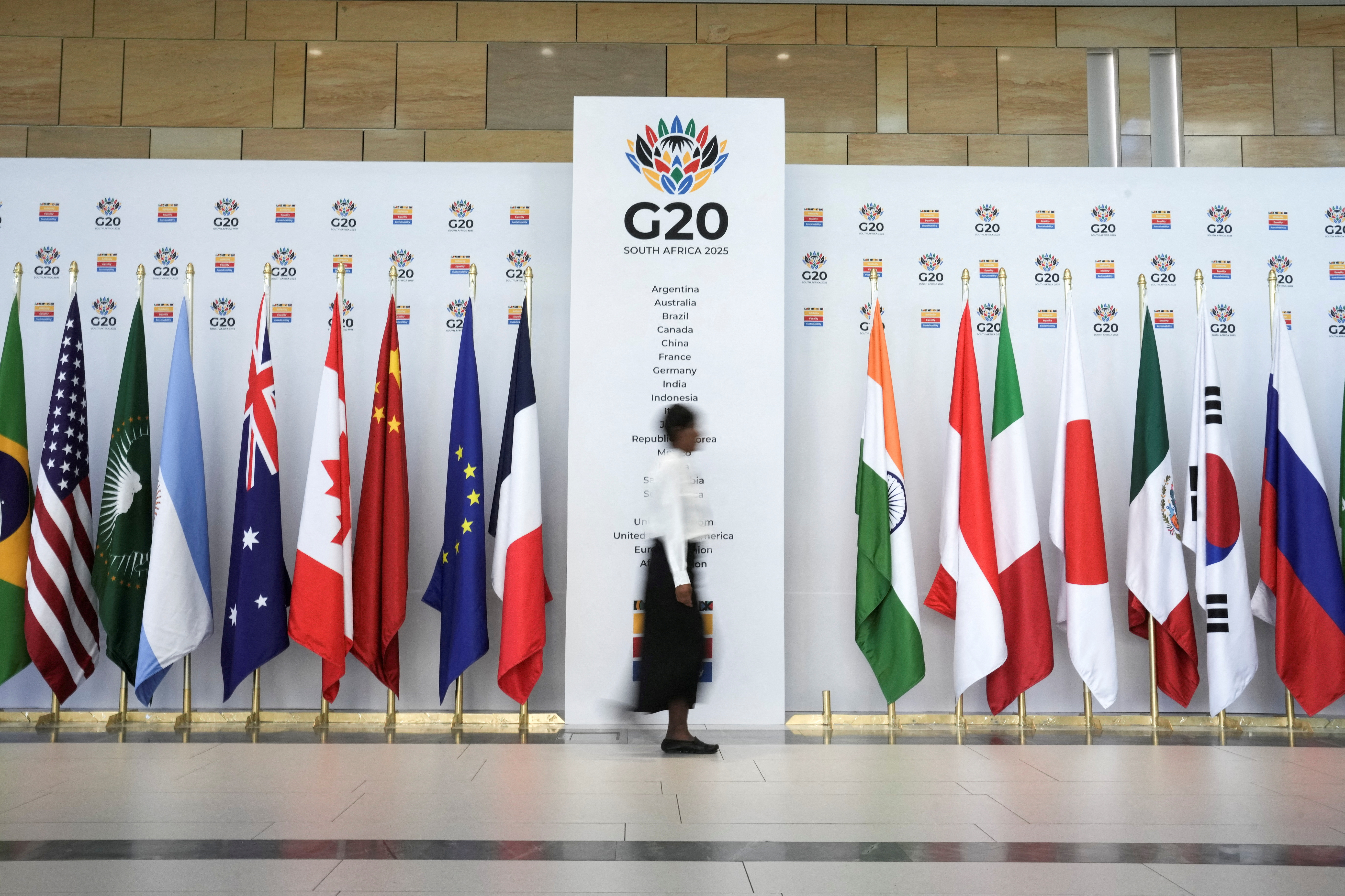 Trump bans US govt officials from G20 summit in S. Africa