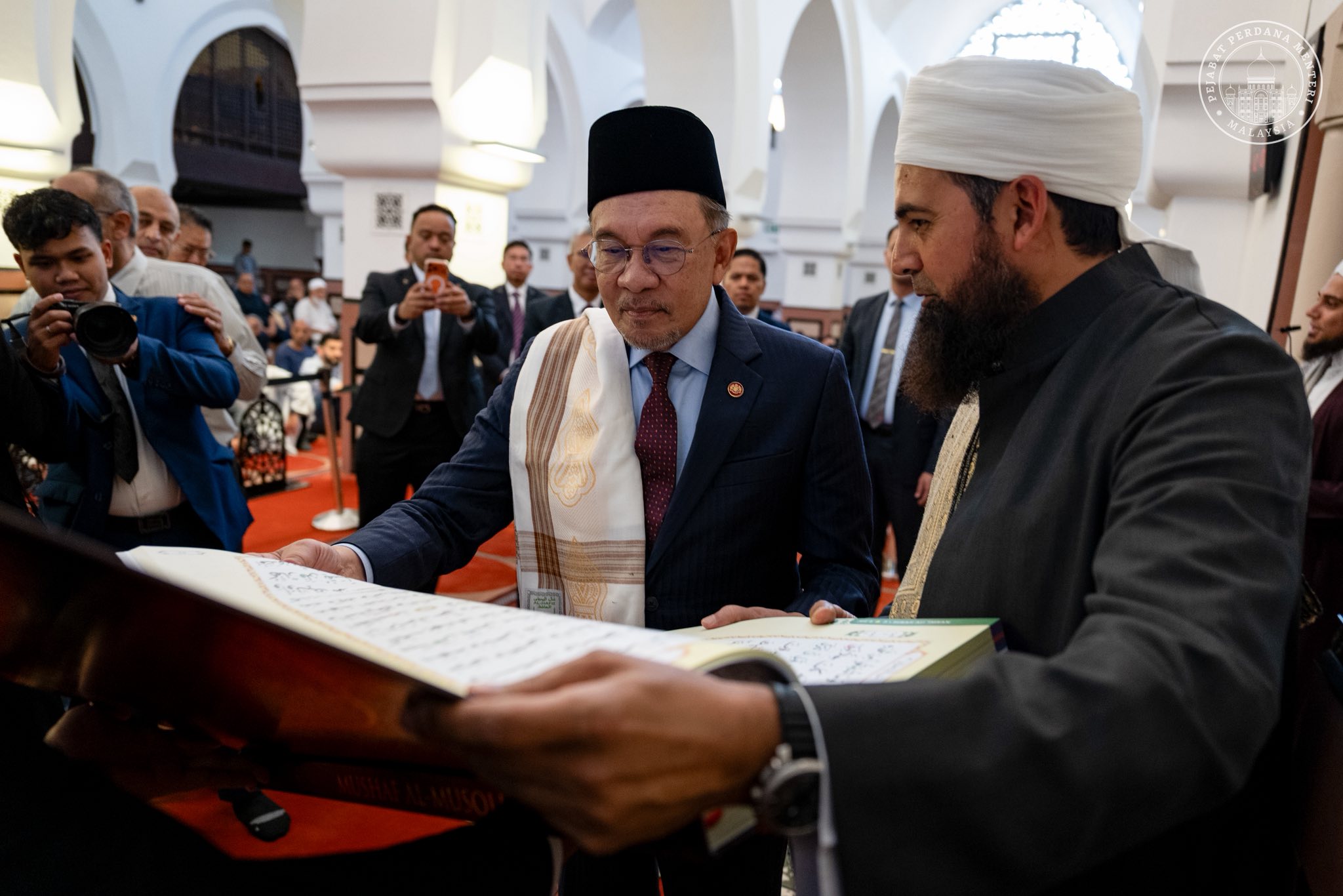 安华会晤南非穆斯林领袖 · 推动清真合作与能力建设