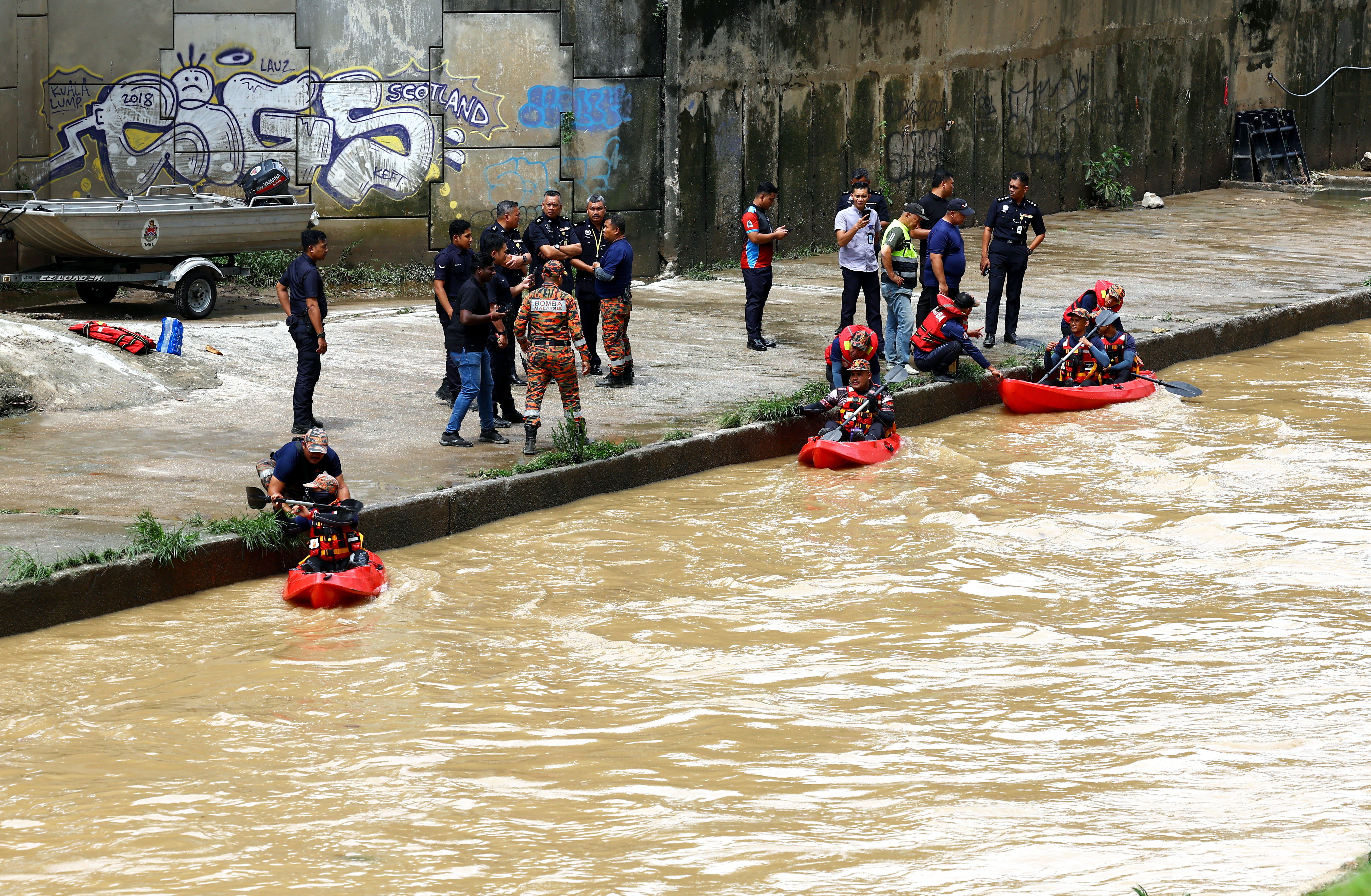 SAR mangsa dihanyut arus deras di Pintasan Saloma diperluas hingga Shah Alam