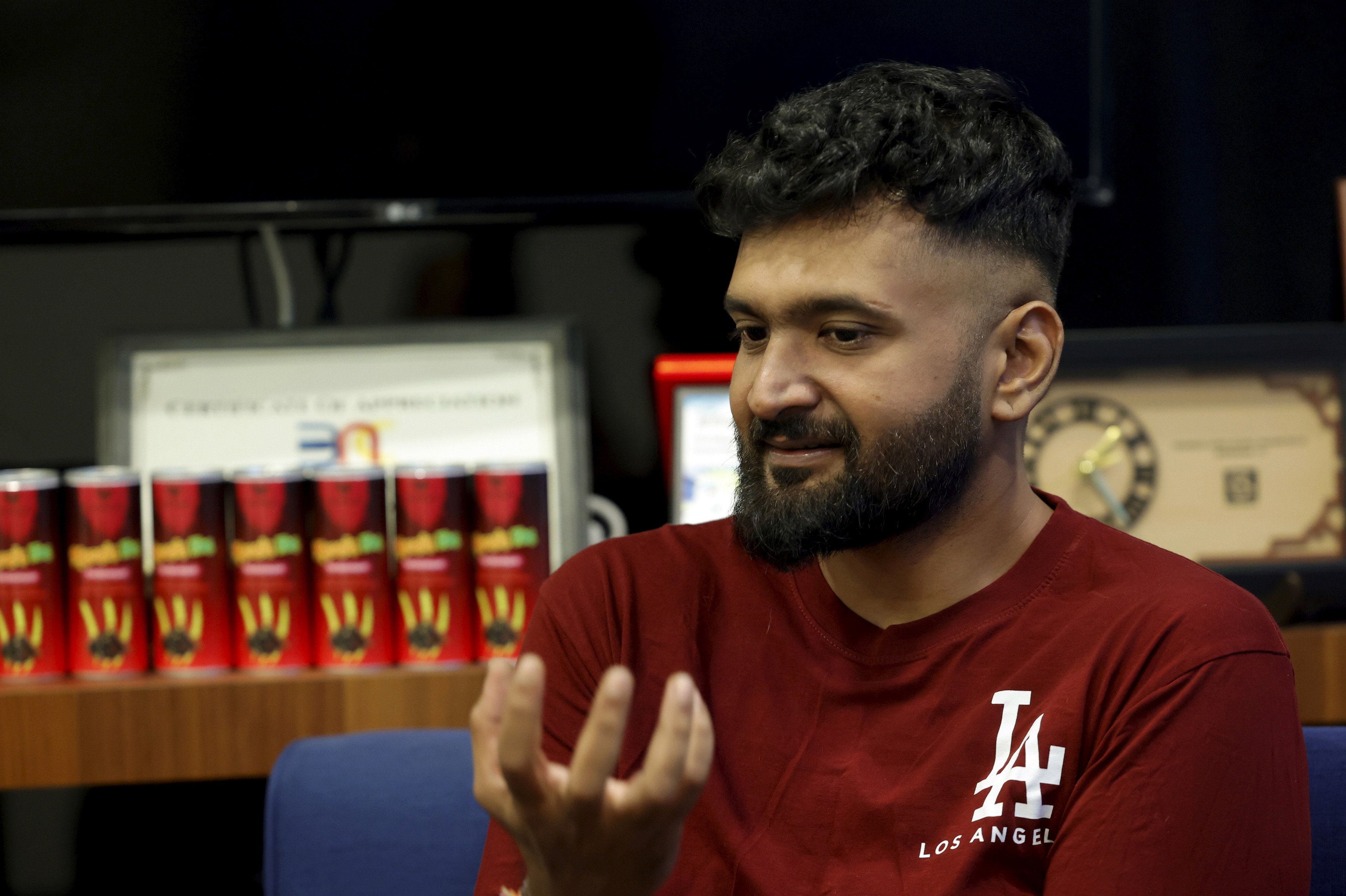 Daripada gerai teh RM1 kepada teh masala dalam tin halal pertama di dunia