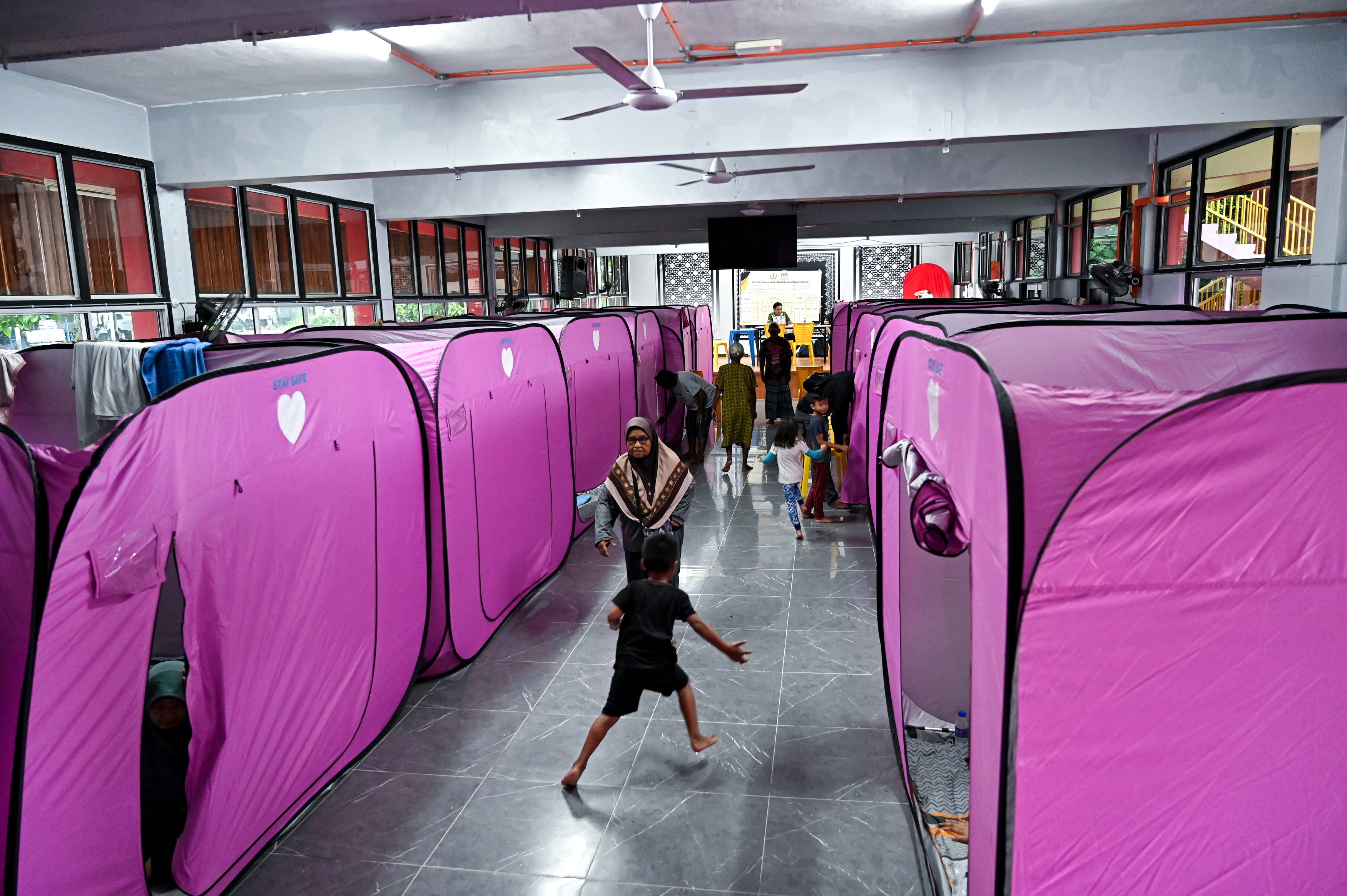 KKM kesan dua kes jangkitan bakteria libatkan mangsa banjir di PPS