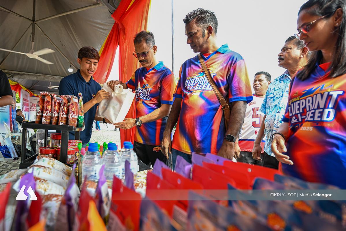 Blueprint and i-SEED Carnival boasts products from 300 traders