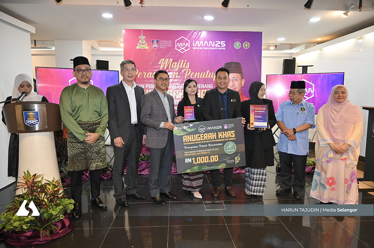 Tiga guru cipta aplikasi Pantas Baca Jawi raih anugerah khas IMAN25