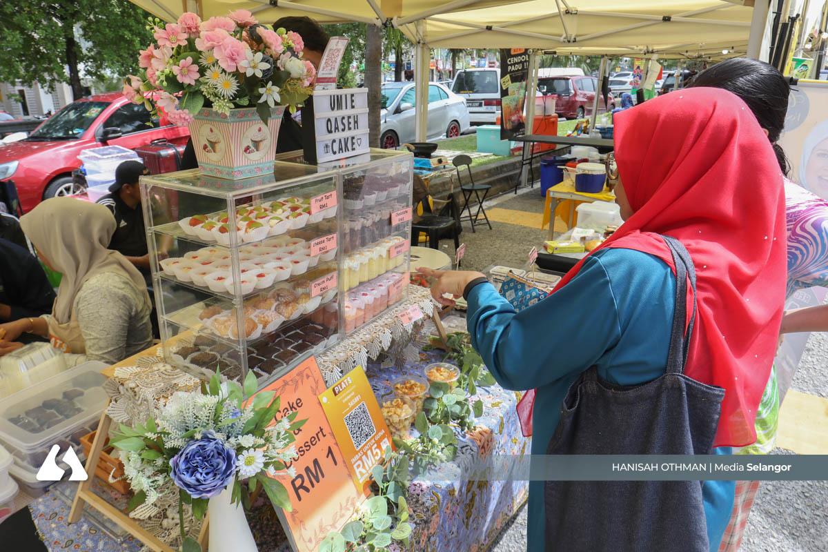 Hari Penjaja Selangor buka peluang usahawan mikro berkembang, tarik ribuan pengunjung