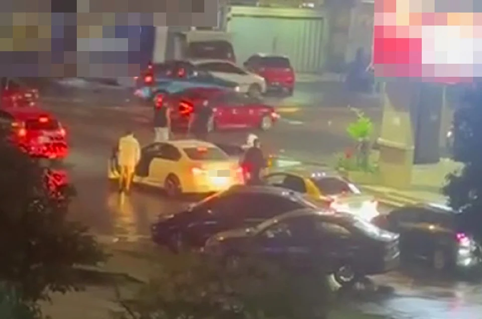 Tiga parah diserang sekumpulan lelaki dipercayai kongsi gelap