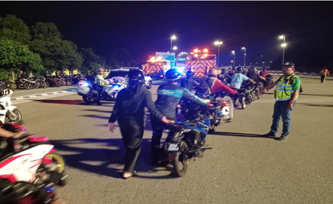 Operasi khas di KESAS, 105 saman dikeluarkan, 48 motosikal disita