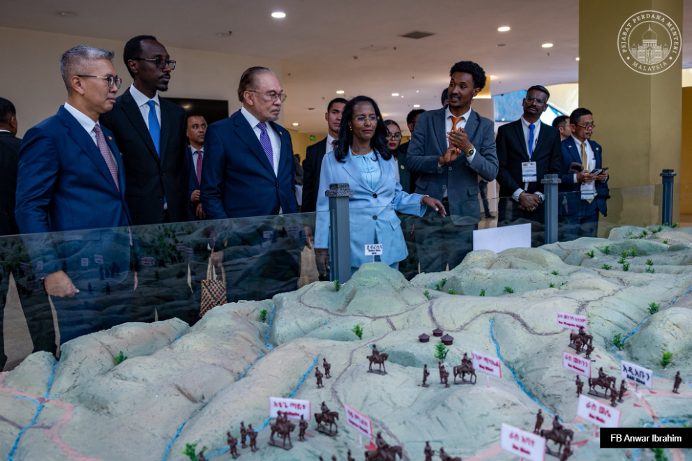 马埃愿推动双边关系往新方向 安华:共同发展战略领域