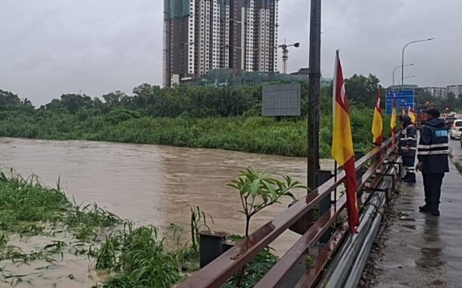 Five river stations in Selangor above danger level