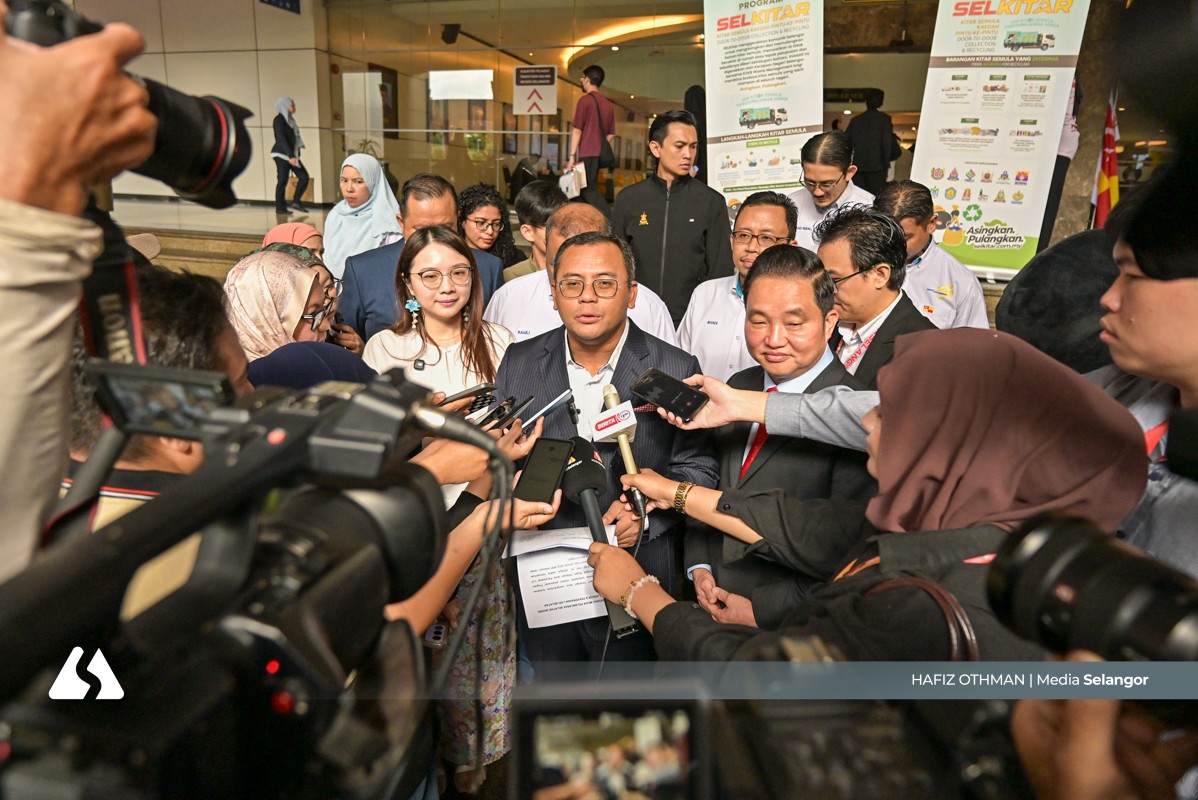MB: Semua calon SPM terjejas banjir hadir peperiksaan, negeri bincang bantuan susulan