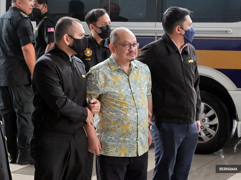 Shamsul Iskandar didakwa empat pertuduhan rasuah berjumlah RM176,829