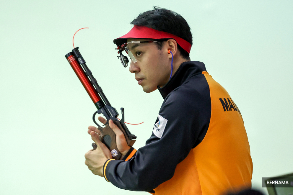 SEA Games: Johnathan Wong defends men’s 10m air pistol gold