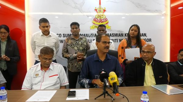 சிலாங்கூரில் உள்ள எட்டு தமிழ்ப்பள்ளிகள் நில சிக்கலை தீர்க்க மாநில தமிழ்ப்பள்ளிகள் சிறப்பு அமலாக்க செயற்குழுவினர் தொடர்ந்து முயற்சி- பாப்பாராய்டு வீரமான் தகவல்