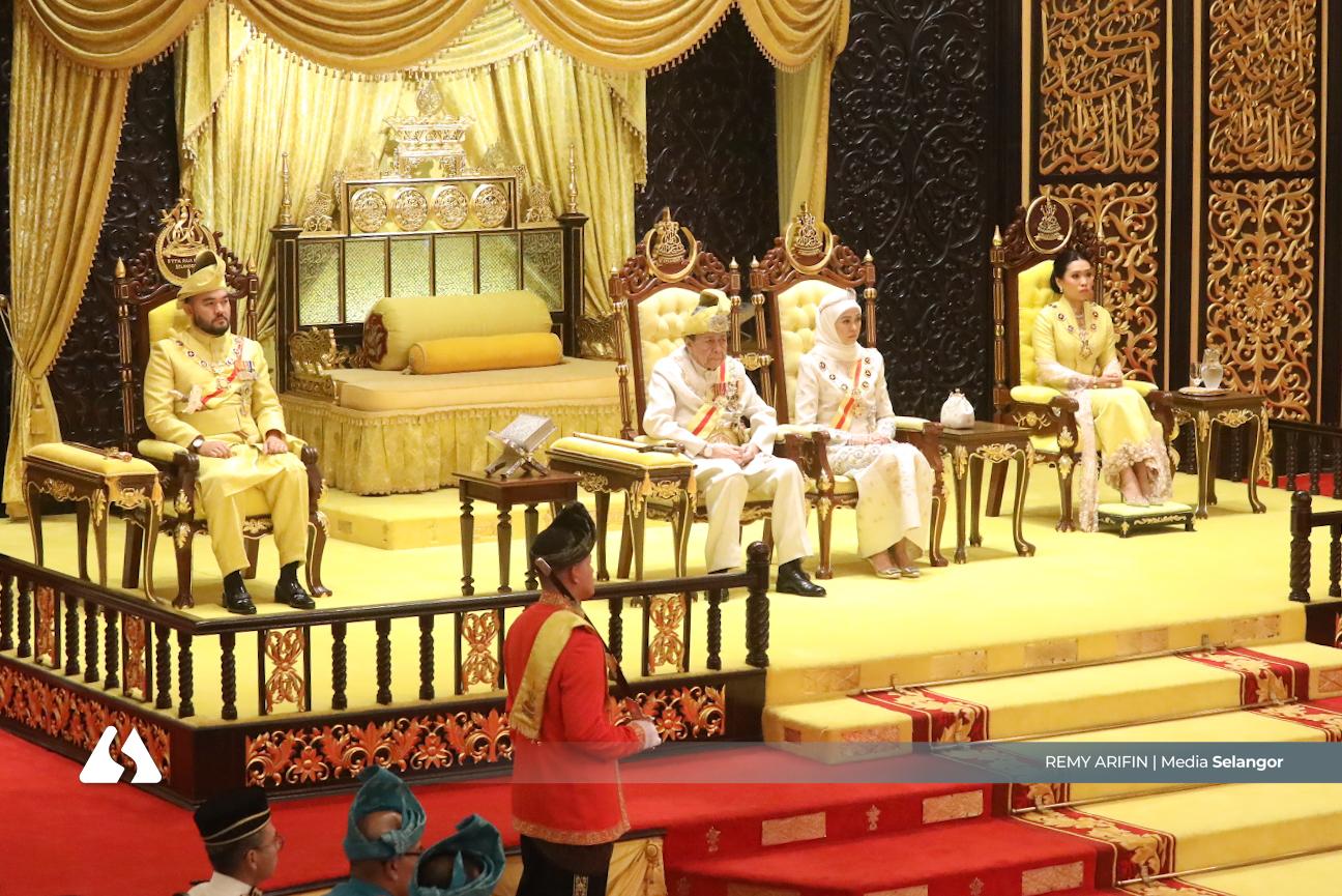 雪苏丹训诫不守礼仪国会议员  吁文明辩论树立成熟民主对话