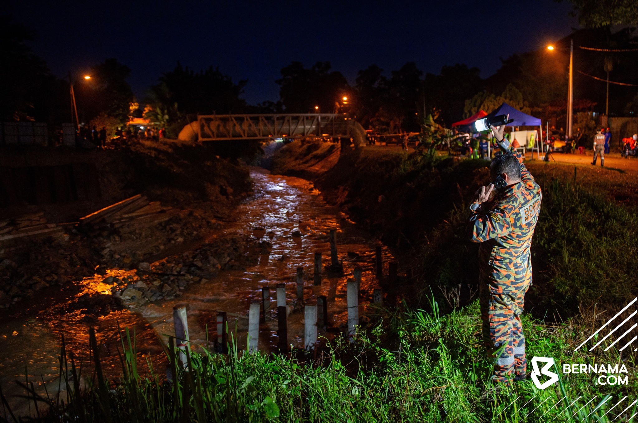SAR cari remaja hilang dibawa arus disambung pagi ini