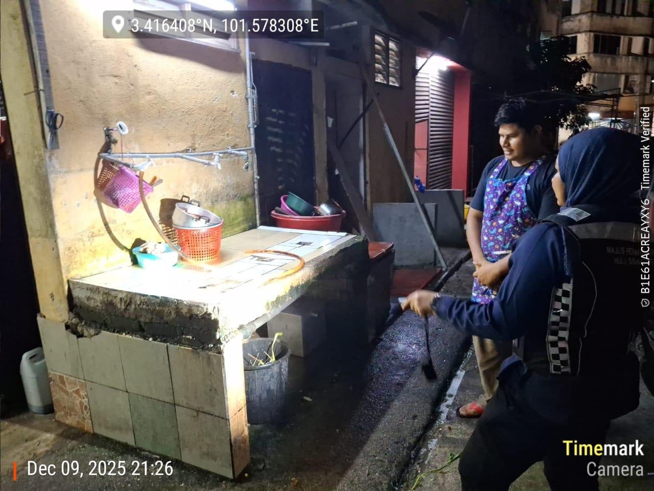 老鼠蟑螂出没厨房 乌雪2违规食肆被查封