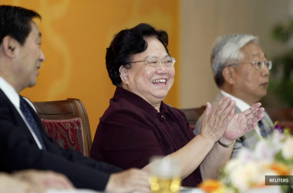 China social media thrashes one-child policy after population control czar dies