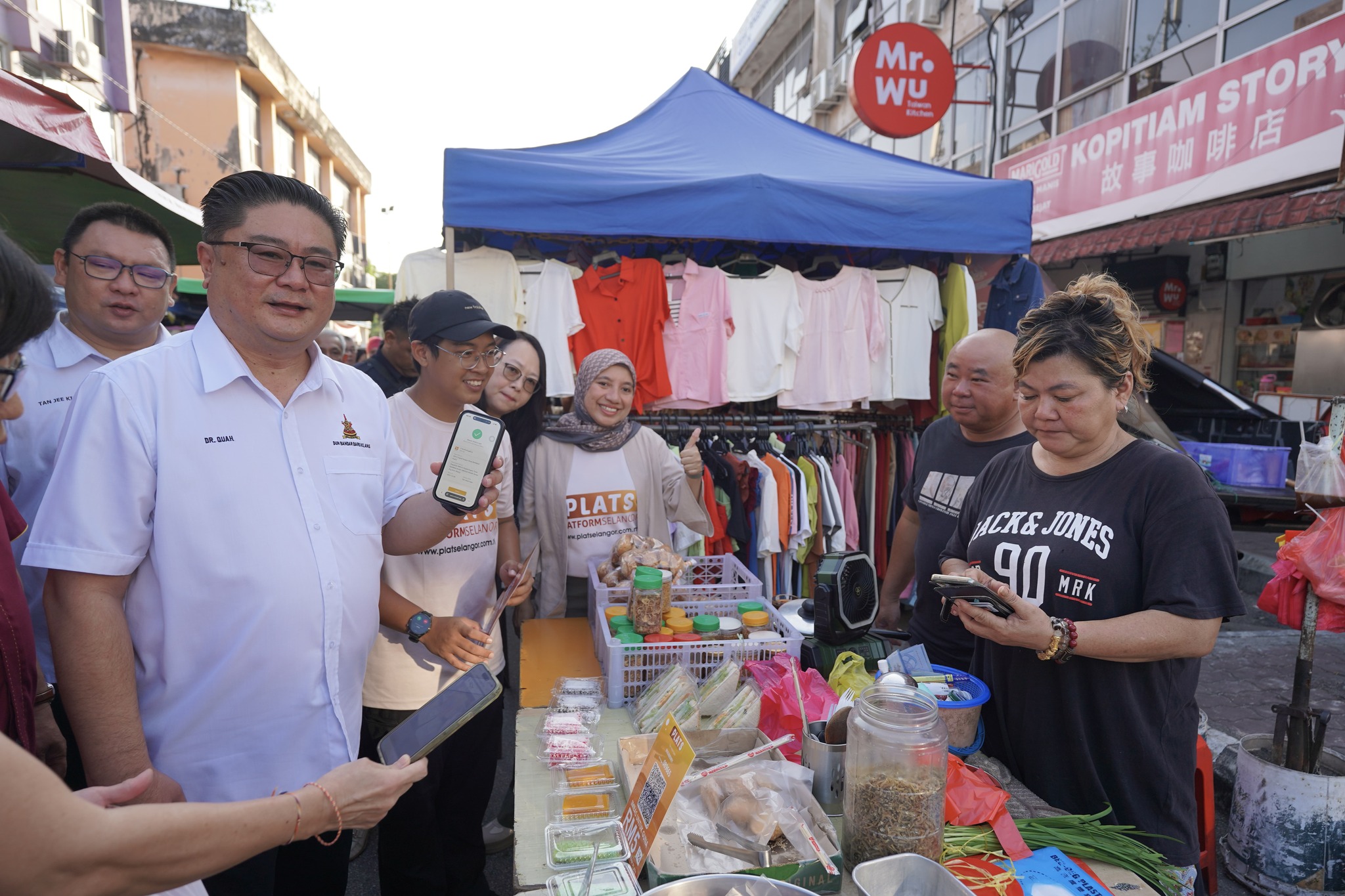 200巴刹访客获RM15数码券 巴生市厅:鼓励使用数码支付