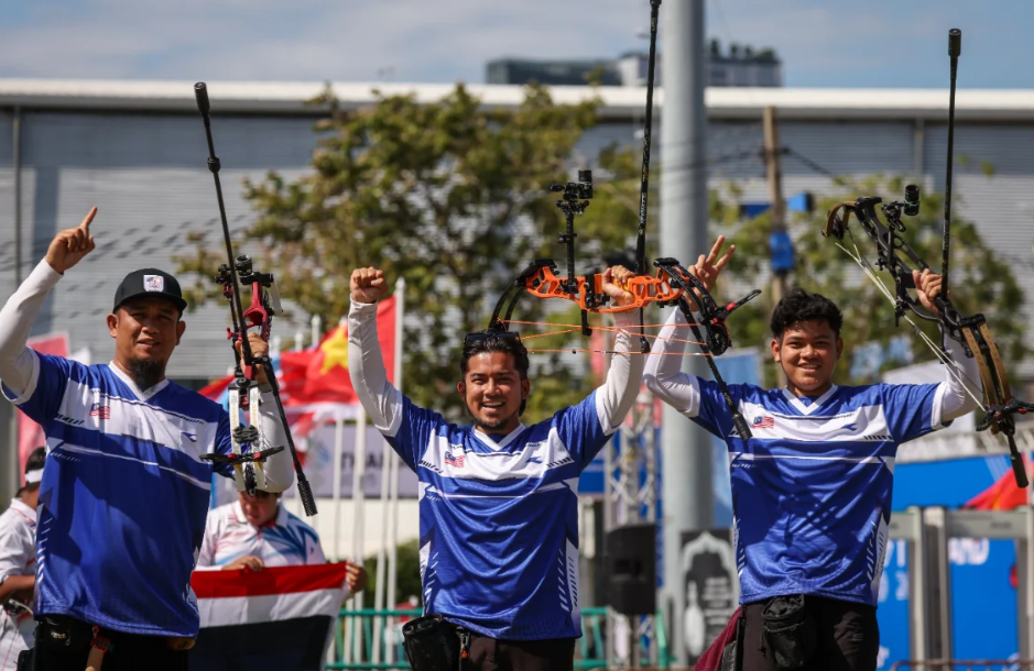 சீ விளையாட்டு போட்டி: ஆடவருக்கான அம்பெய்தும் போட்டியில் மலேசியாவுக்கு தங்கம்