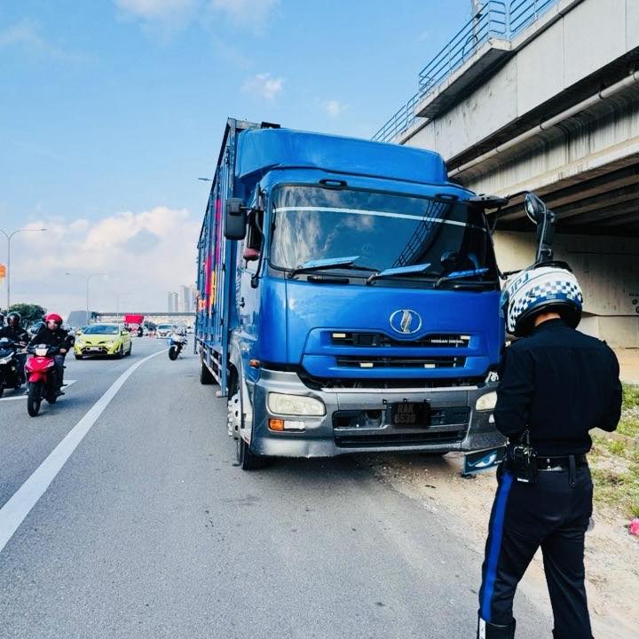 JPJ perhebat ops kenderaan perdagangan, elak trafik sesak waktu puncak