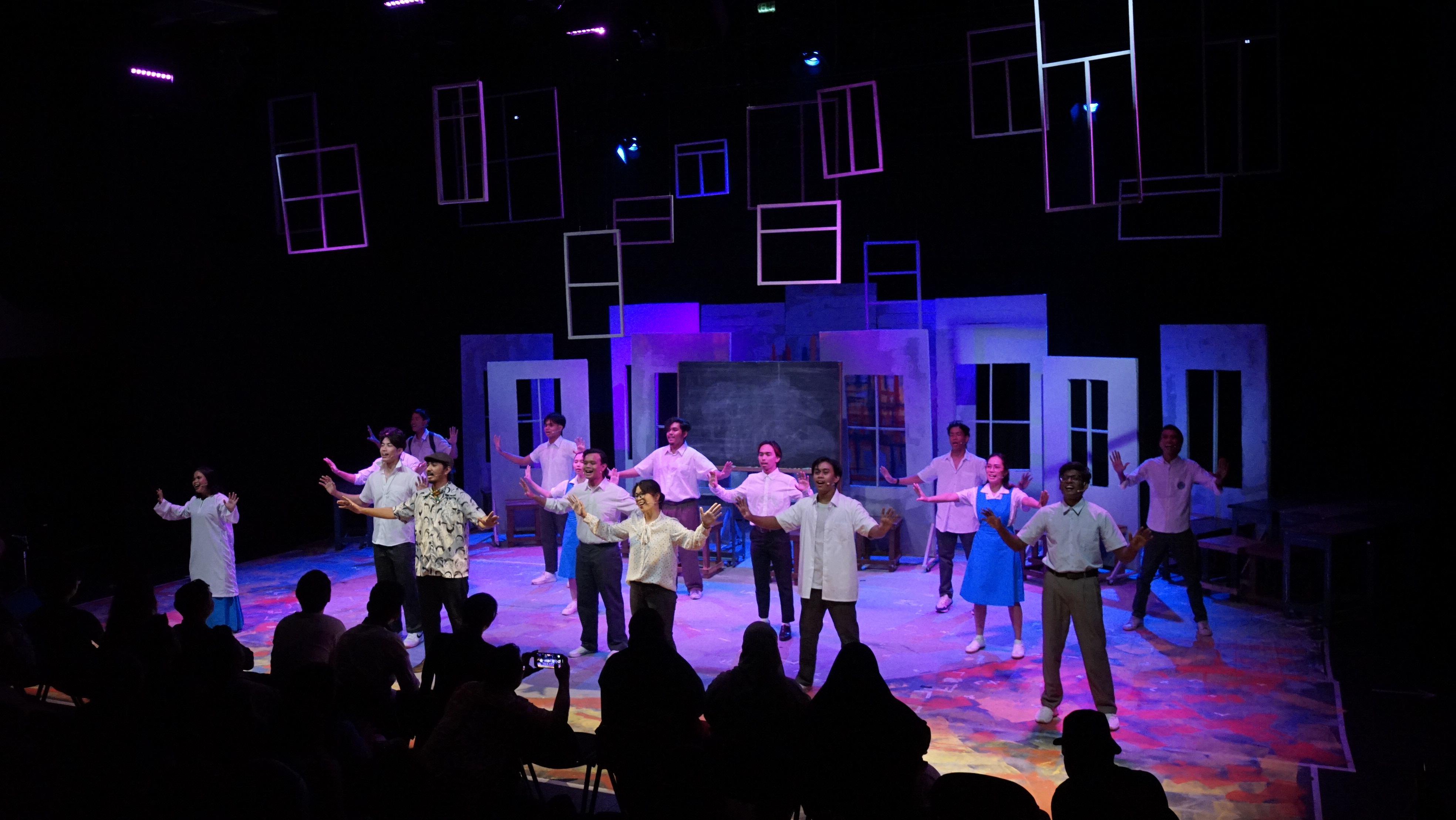 Teater Muzikal Gadoh: Merawat luka silam