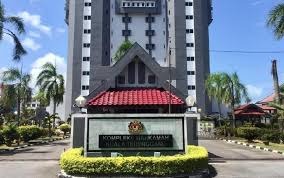 கழிவறைக்குள் பெண்ணைப் படமெடுத்த வேலையில்லா ஆடவருக்கு நான்காயிரம் ரிங்கிட் அபராதம் விதிப்பு 