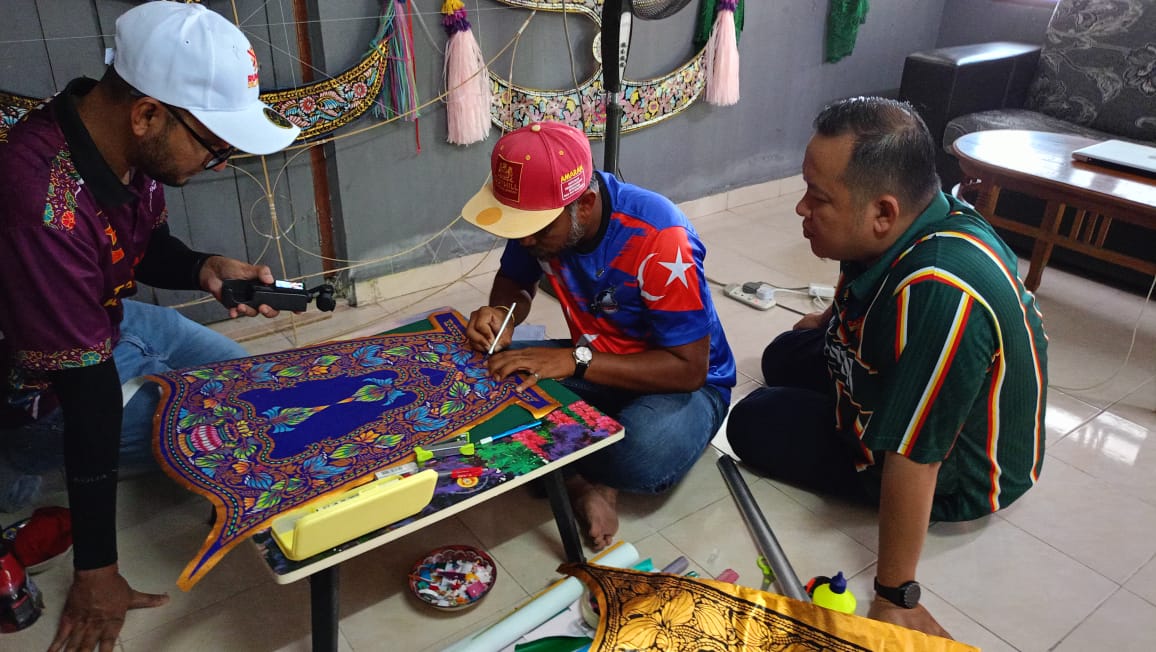 ADN mahu seni pembuatan wau diketengahkan sebagai warisan, produk pelancongan Sabak Bernam