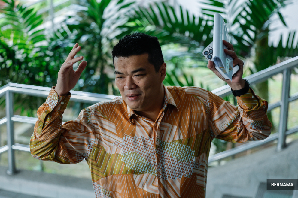 Albert Tei, Shamsul Iskandar slapped with one more charge each for corruption