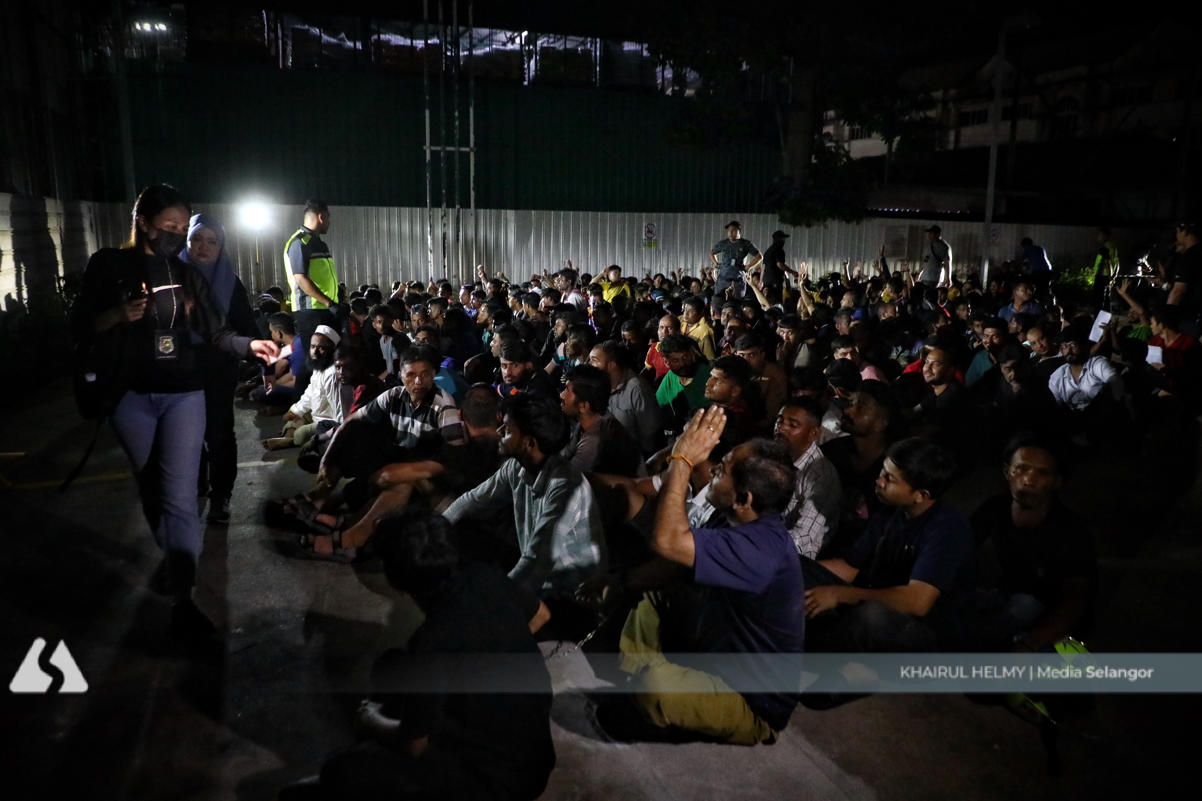 Pihak berkuasa gempur kawasan Selayang Baru, 843 PATI ditahan