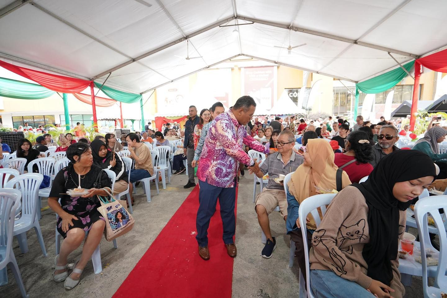 Selangor komited perkukuh keharmonian kaum, salur lebih RM500,000 kepada gereja