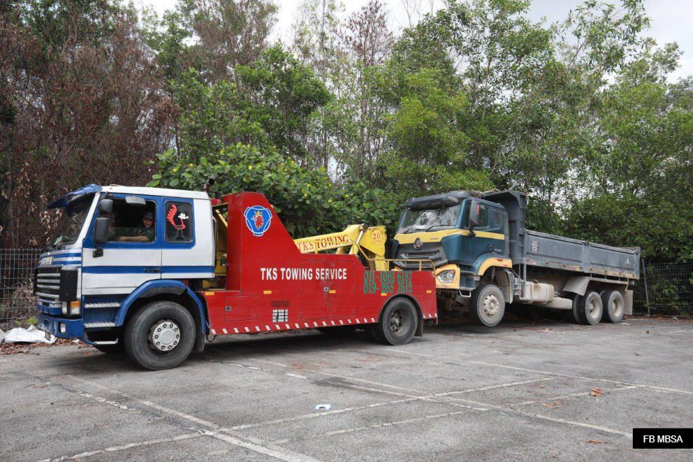 莎阿南市厅提醒汽车服务业者 霸占公共停车位最高罚RM1000!