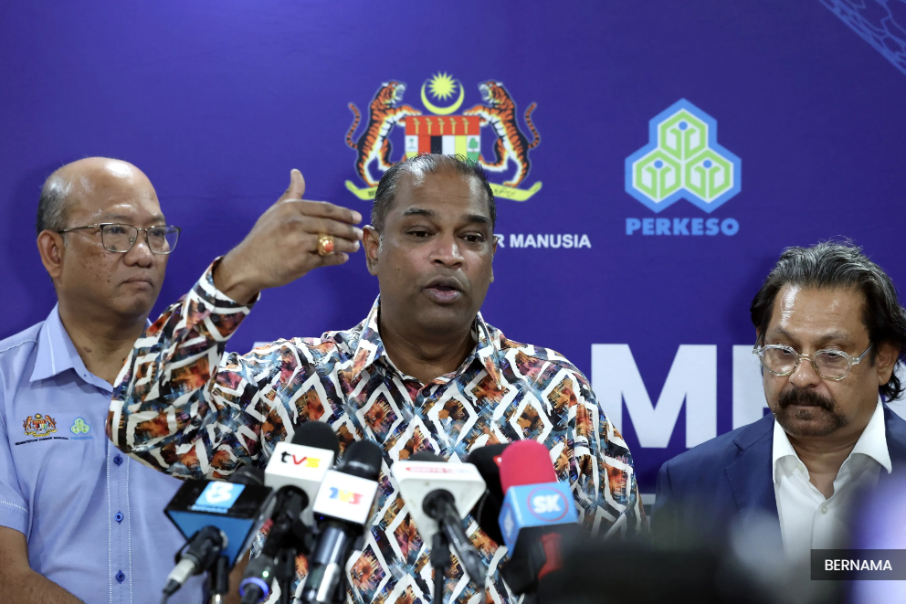 சிங்கபூரில் பணிப்புரியும் மலேசியர்களுக்குச் சமூகப் பாதுகாப்பு திட்டம்