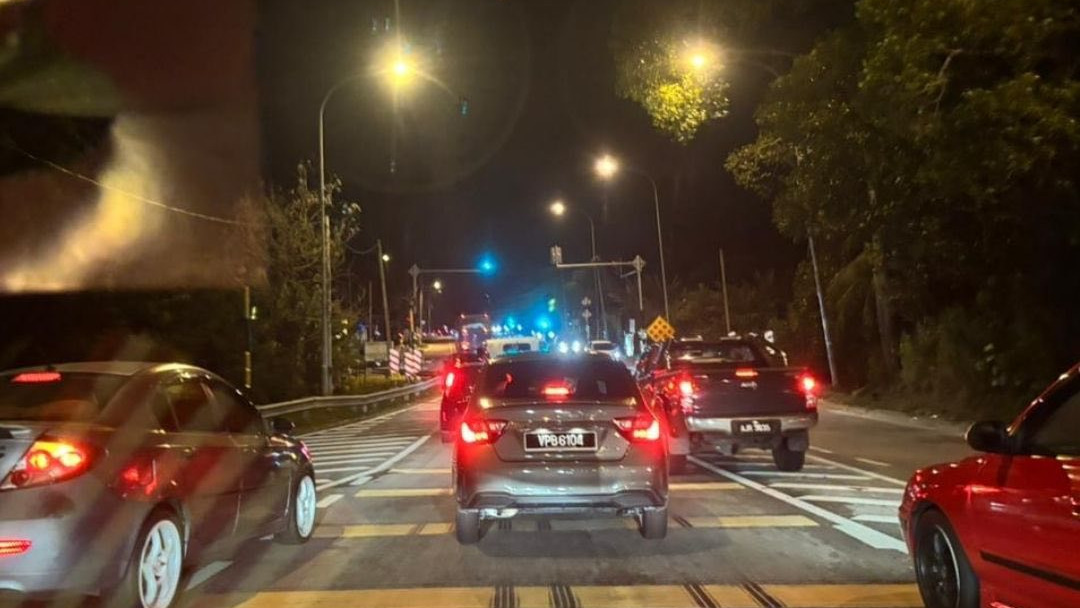 提升士毛月峇玲珑联邦公路 改善卫生诊所塞车问题