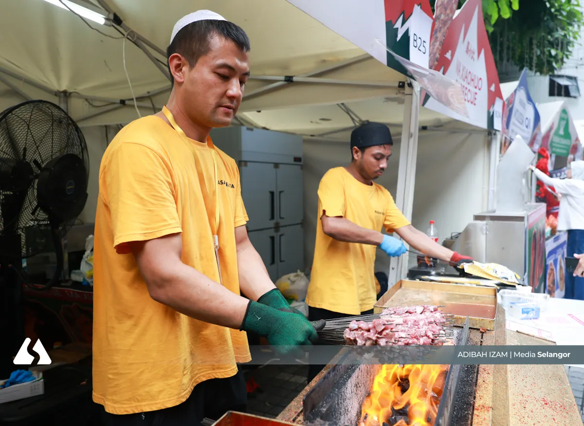 Chinese Muslim food industry burgeons in Malaysia