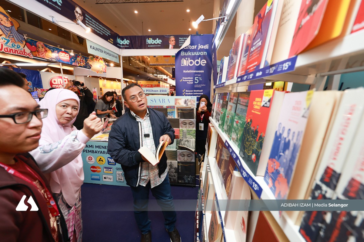 Tarik penerbit luar negara, SIBF antara pesta buku besar, berpengaruh
