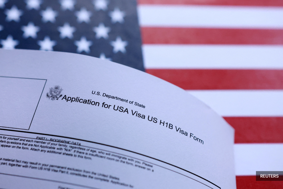 US cuts migrant work permits to 18 months