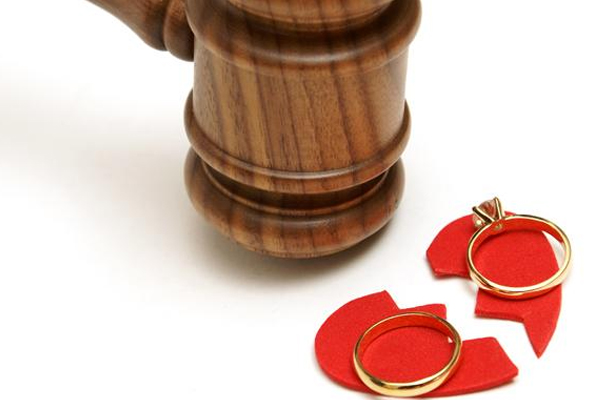 Isteri berhak mohon cerai jika suami terlibat perbuatan songsang - peguam syarie