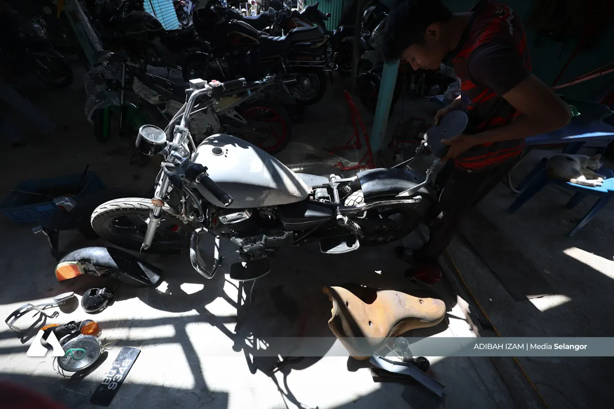 No automotive workshops in residential areas — MBSA