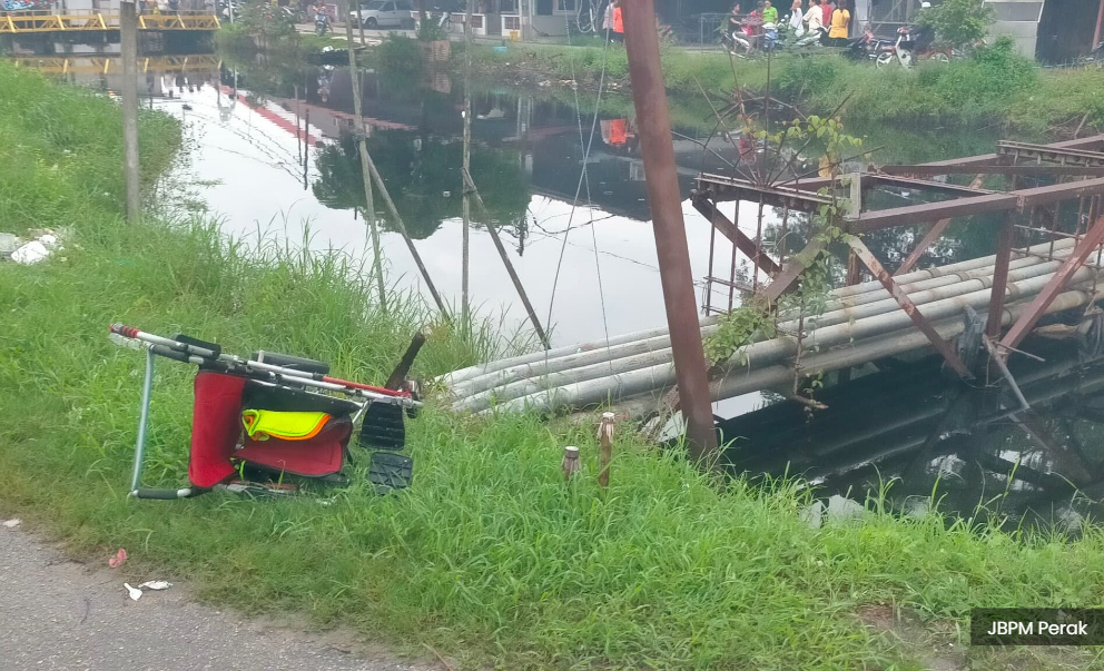 疑从轮椅跌落排水沟  77岁老翁溺毙身亡