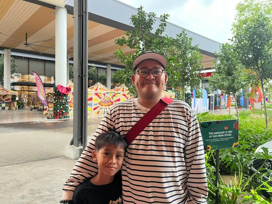 Beyond screens: Parents get creative for the school holidays