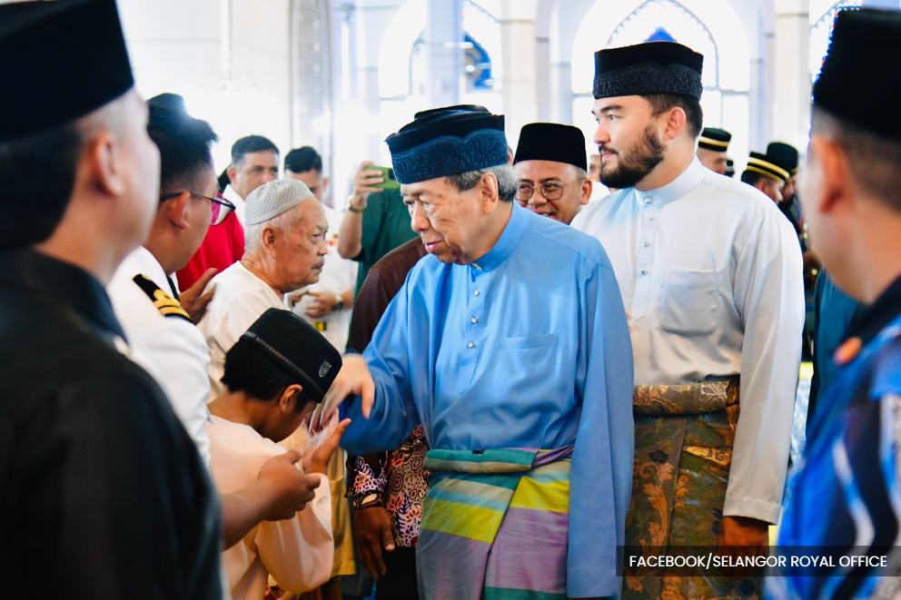 Selangor Sultan attends Yasin recital, tahlil ceremony for 80th birthday