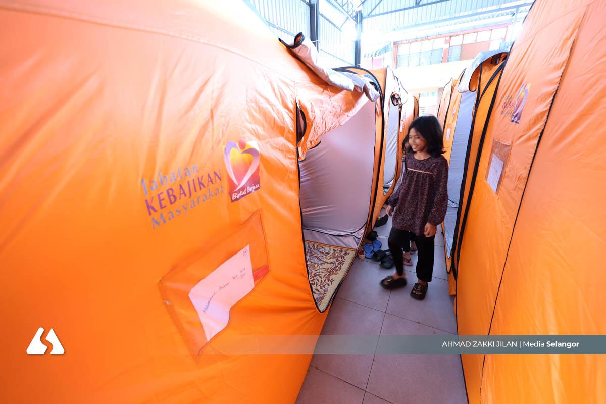 雪州水灾灾情好转   灾黎减至2574人.瓜雪最严重